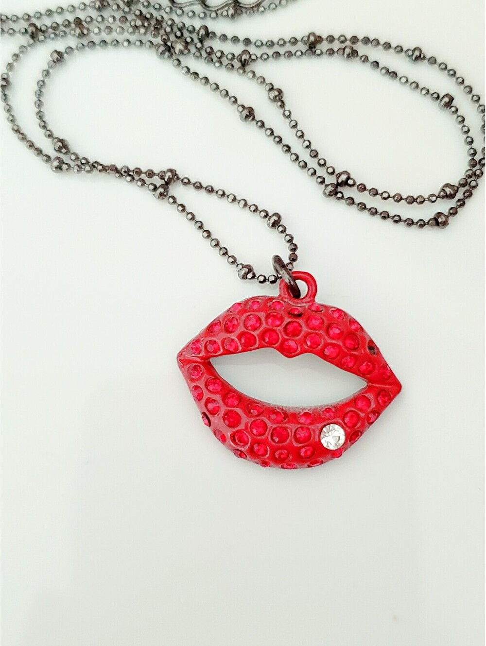 Betsey Johnson Red Lip Kiss Chain Necklace